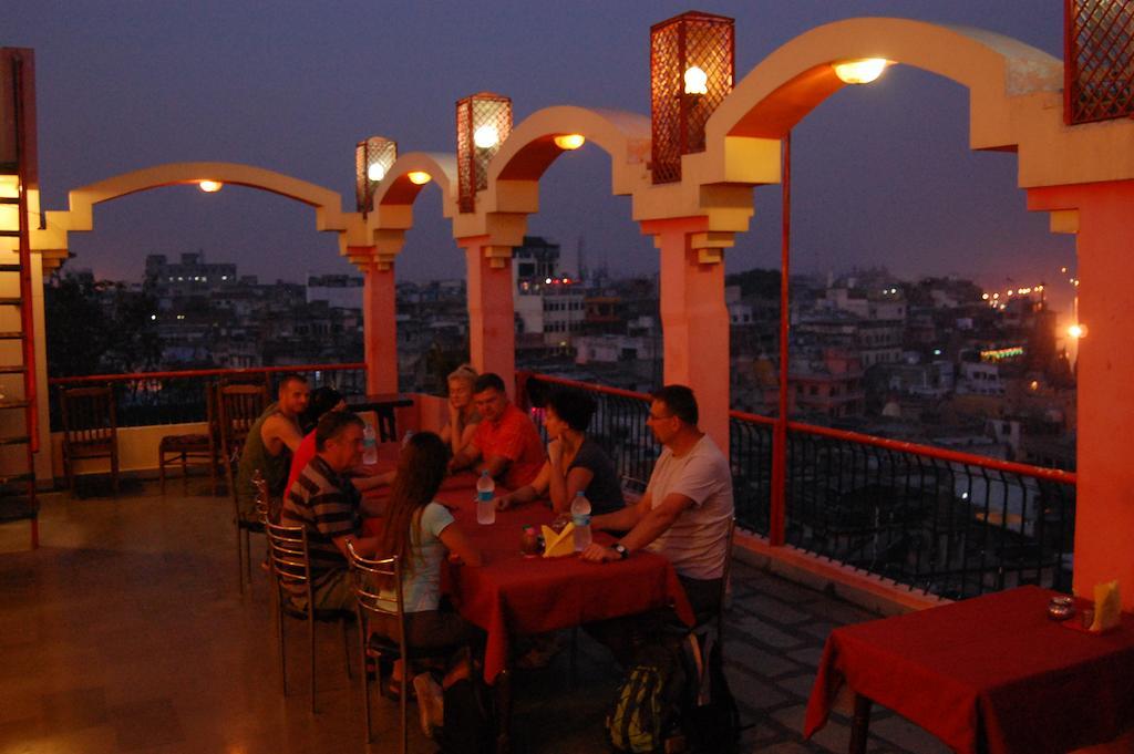 Puja Guest House Varanasi Exteriör bild